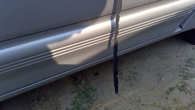1991 Cutlass 2 Door Passenger Right Rear Moulding On Quarter Panel Silver Rocker
