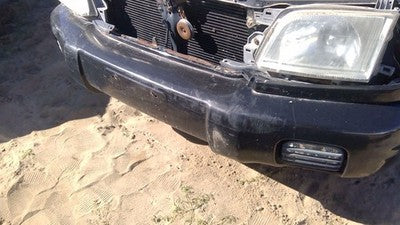 2001-2002 Subaru Forester Front Bumper Cover Assembly Oem Black 57720Fc160