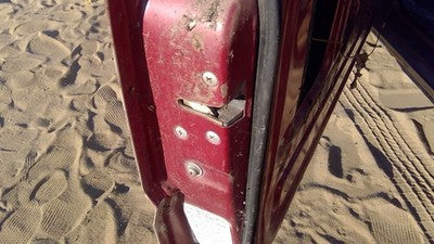 1986 Isuzu Pup Pickup Driver Left Front Door Latch With Rods/Cables Oem