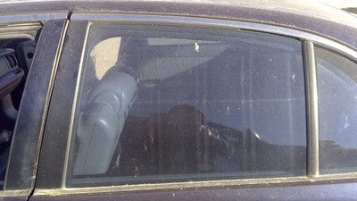 1997-2005 Buick Park Ave Driver Left Rear Side Window Door Glass Oem Back