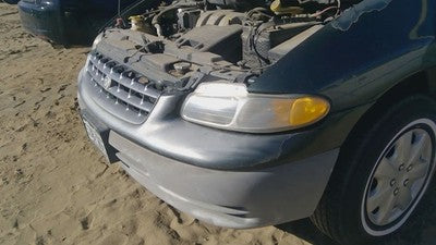 1996-2000 Chrysler Voyager Front Bumper Cover Assembly Oem Green 5011110Aa