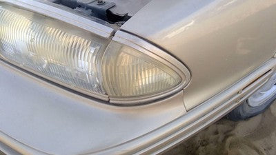 94-95 Olds Eighty Eight Driver Left Front Turn Signal Light Lamp Fender Mounted