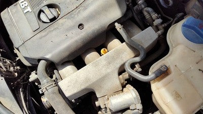 2003-2005 Vw Passat Intake Manifold Oem 1.8L Turbo 06B133201am