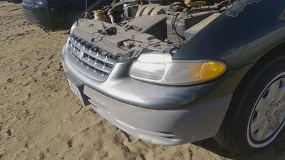 1996-2000 Chrysler Voyager Front Bumper Cover Assembly Oem Green 5011110Aa