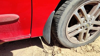 2003 Chevy Cavalier Passenger Right Moulding From Fender Oem Mud Flap