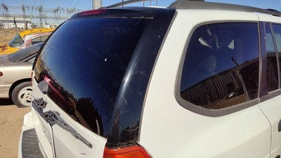 2007 Gmc Envoy Passenger Right Rear Corner Moulding On Quarter Panel Oem
