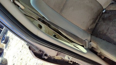 06-08 Cobalt Passenger Right Front Seat Belt Retractor Shoulder Neutral 52B