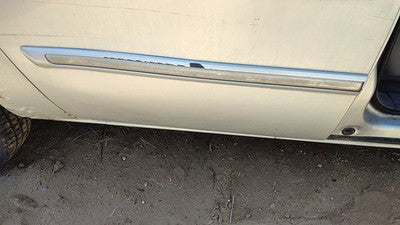 2005 Town & Country Passenger Right Rear Moulding From Door Back Trim Silver Ps2