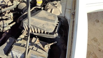 02-06 Sentra Complete Air Intake Cleaner Filter Box Housing With Tube Oem 1.8L