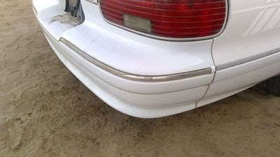 1991-1996 Chevy Caprice Rear Bumper Cover Assembly Oem Back White