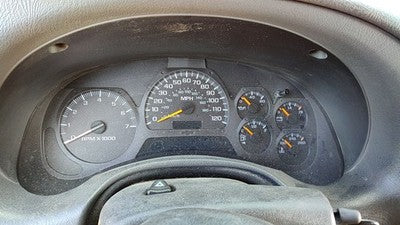 2002-04 Chevy Trail Blazer Speedometer Cluster Instrument Gauges Panel Oem Dash