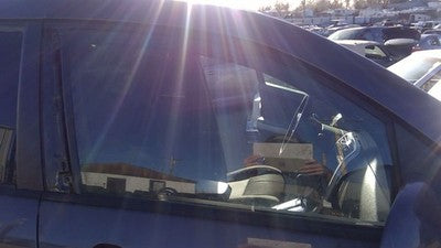 2006-2009 Pontiac Torrent Passenger Right Front Side Window Door Glass Oem