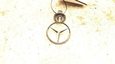 2003 Mercedes C240 Hood Emblem Oem Logo Ornament
