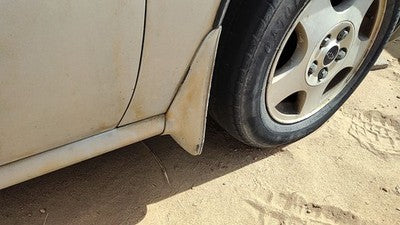 2002 Chevy Malibu Passenger Right Moulding From Fender Oem Trim Strip Silver 12U