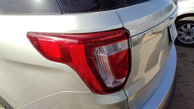 2016-2019 Ford Explorer Driver Left Tail Light Oem Brake Lamp Rear Fb5z13405a