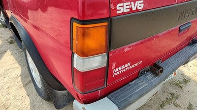 1987-95 Nissan Pathfinder Driver Left Tail Light Brake Lamp Oem Rear D655541g00