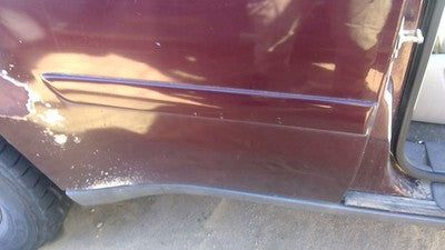 06-09 Blazer Passenger Right Rear Moulding From Door Back Trim Strip Red 49U