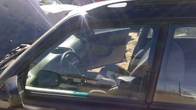 1998-2002 Subaru Forester Driver Left Front Side Window Door Glass Oem