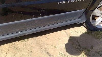 2011-2017 Jeep Patriot Passenger Right Front Lower Rocker Moulding Oem 5182574Aa