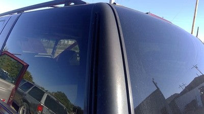 1999 Chevy Tahoe Driver Left Rear Moulding On Quarter Panel Oem Upper Corner