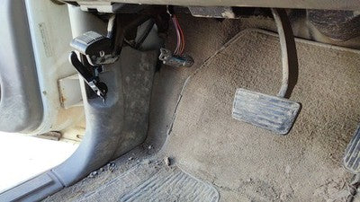 1999 S10 Blazer Driver Left Lower Kick Trim Panel Oem Gray 92H