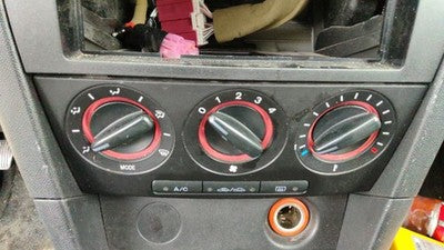 2004-2006 Mazda 3 Temperature Control Module In Dash Heater Ac Head Unit Oem