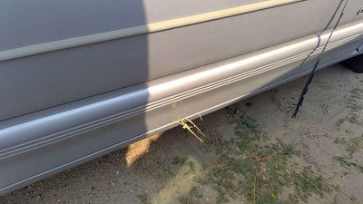 1991 Cutlass 2 Door Passenger Right Front Moulding From Door Trim Strip Silver