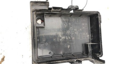 2007 Chevy Cobalt Engine Fuse Box Power Distribution Panel Oem 2.2L 19116537