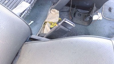 1993 Ford Van E150 Passenger Right Front Seat Belt Buckle Female Receiver Gray