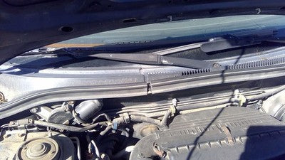 1998-2005 Subaru Forester Passenger Right Windshield Wiper Arm Oem Blade Lever