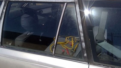 88-92 Station Wagon Driver Left Rear Vent Window Back Door Glass With Frame 2Wd