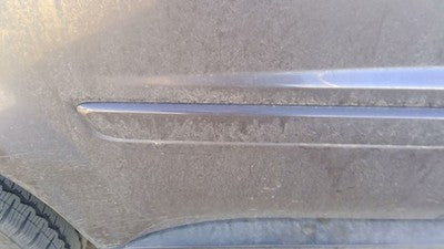 06-09 Torrent Passenger Right Rear Moulding From Door Back Trim Granite Gray 44U