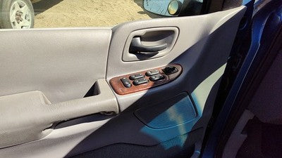2001-03 Ford Windstar Driver Left Front Inside Door Trim Panel Only Oem Gray 22