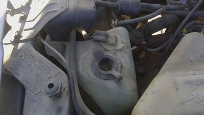 85 Jeep Cherokee Windshield Washer Fluid Reservoir With Pump Oem Wiper Tank