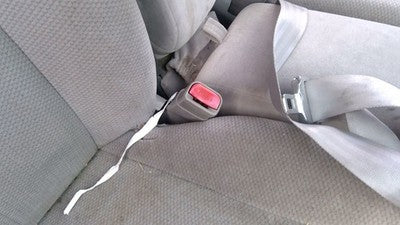 1998 Ford Taurus Passenger Right Front Seat Belt Buckle Receiver Oem Gray
