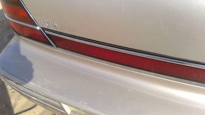 1992-1998 Olds Eighty Eight Passenger Right Tail Light Oem Brake Lamp Rear