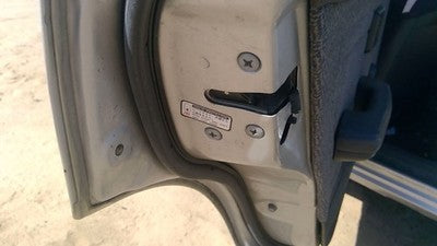 1990 Corolla Station Wagon Driver Left Rear Door Latch With Rods/Cables Back