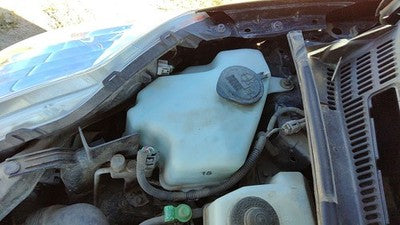 2004-2009 Toyota Prius Windshield Washer Fluid Reservoir With Pump Wiper Tank
