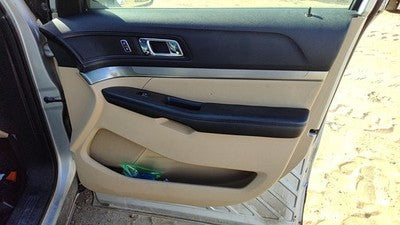 16 17 Explorer Passenger Right Front Inside Door Trim Panel wh Switches Camel 7L