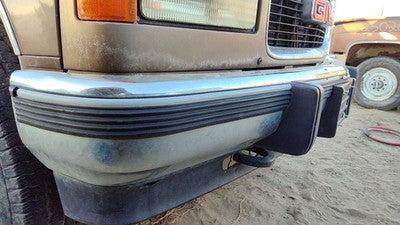1992-1999 Chevy Suburban Front Bumper Assembly With Brackets Oem Chrome 15680830