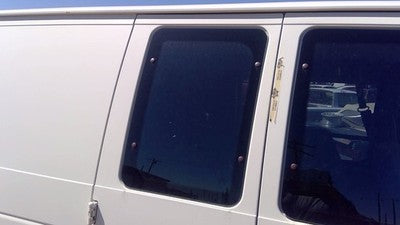 92-14 Ford Van E150 Passenger Right Rear Side Window Door Glass Back Rearward