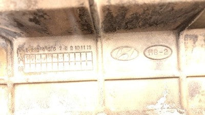 2005-2006 Kia Amanti Driver Left Front "valve Cover" With Oil Fill Cap 3.5l At