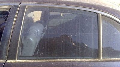 1997-2005 Buick Park Ave Driver Left Rear Side Window Door Glass Oem Back