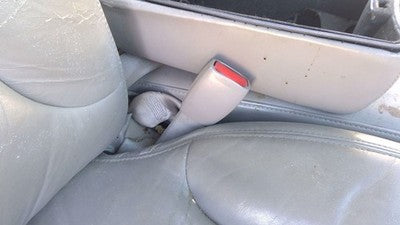 1999 Buick Park Ave Passenger Right Front Seat Belt Buckle Receiver Oem Gray 173