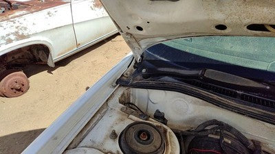 1997 98 Subaru Legacy Rhd Postal Right Hood Hinge Assembly Oem White 57260Ac040