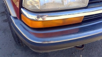 1998-2005 Chevy S10 Blazer Passenger Right Front Turn Signal Light Lamp Oem