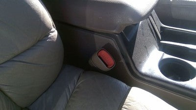 1994 Jeep Grand Cherokee Passenger Right Front Seat Belt Buckle Receiver Brown