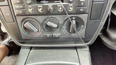 1998-2005 Vw Passat Temperature Control Module In Dash Heater Ac Head Unit Oem