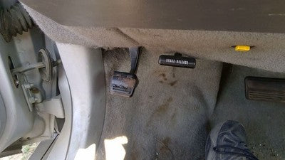 1991 Cutlass 2 Door Parking Brake Pedal Assembly Oem Complete Emergency Unit