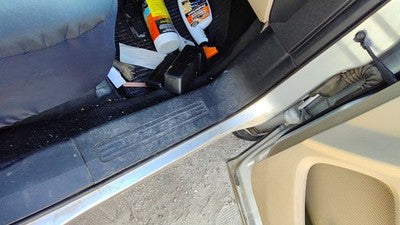 2016 Ford Explorer Passenger Right Lower Kick Trim Panel Oem